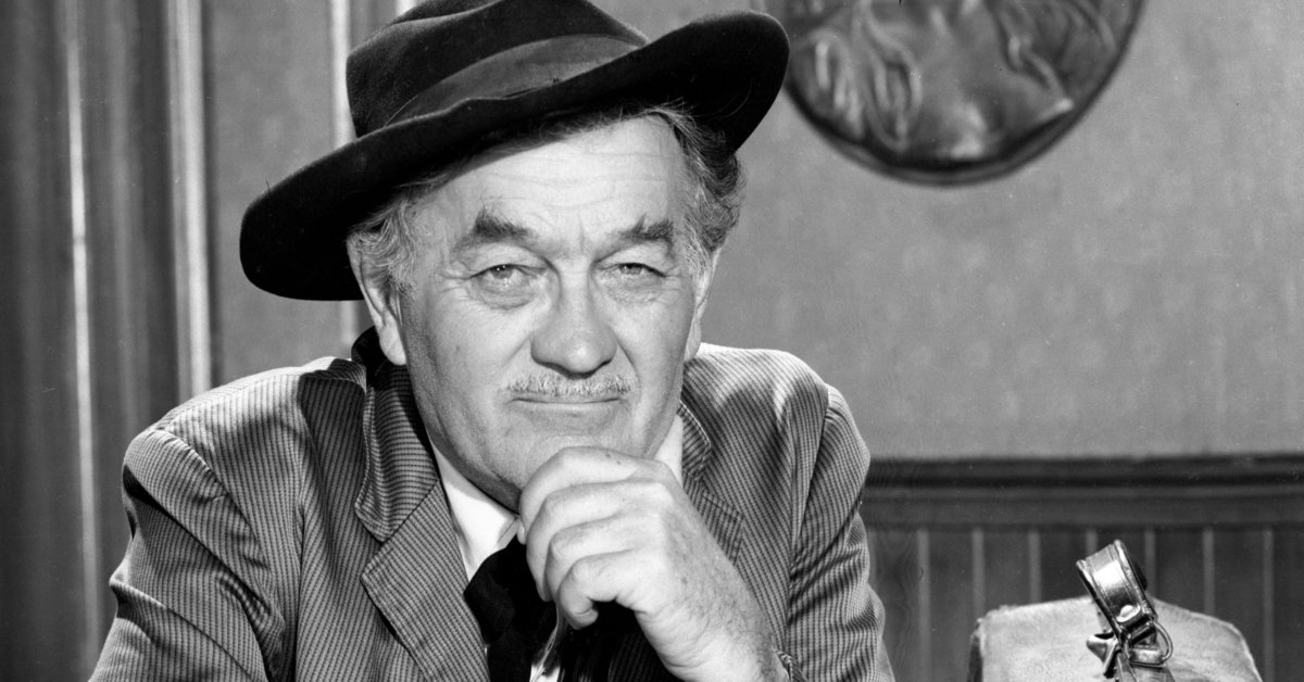 Milburn Stone Net Worth