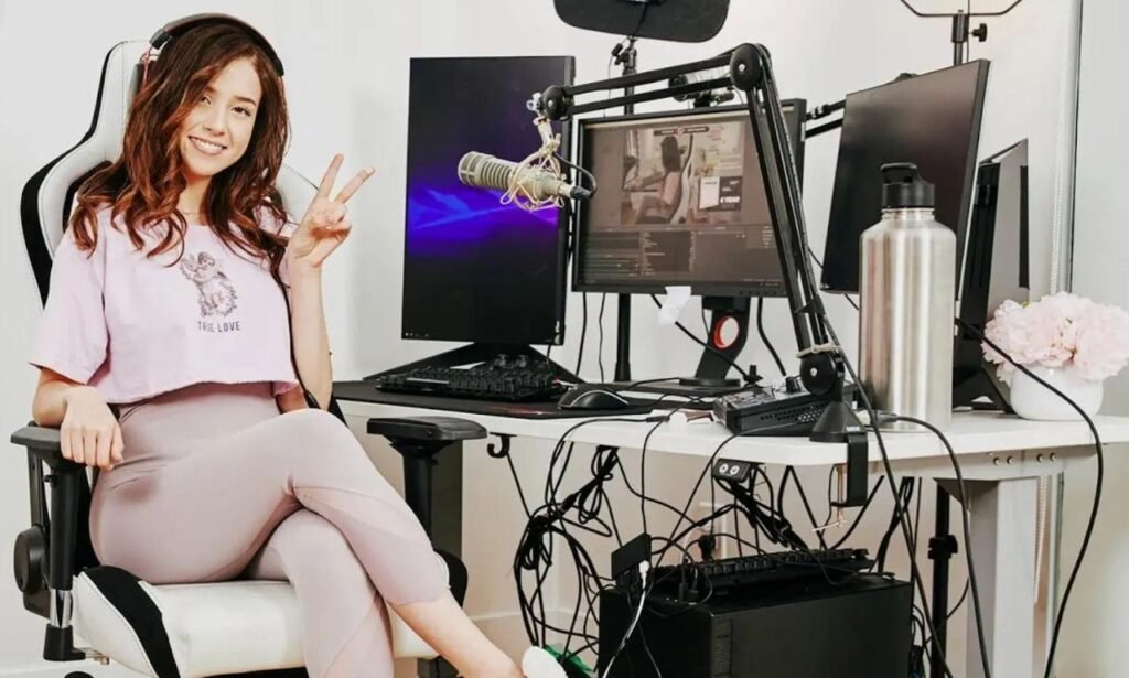 how-pokimane-age-influences-her-streaming-career